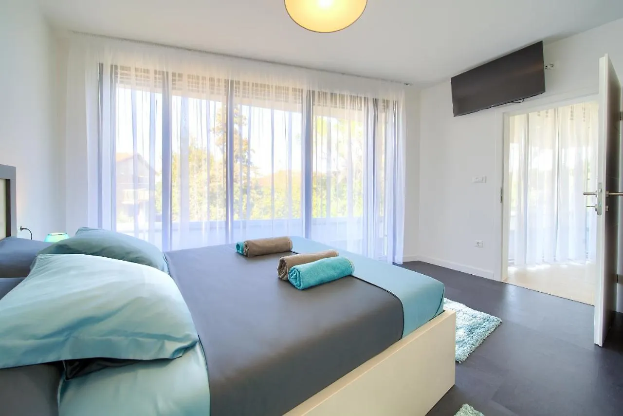 Apartments Perle مالينسكا 0*,  كرواتيا